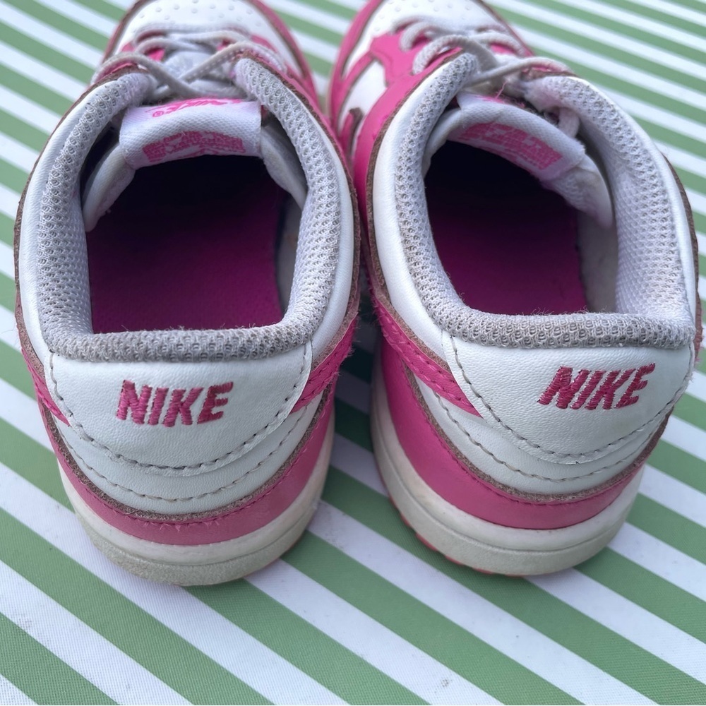 Nike Dunk Low Fuchsia Toddler Size 9.5 - Picture 9 of 10
